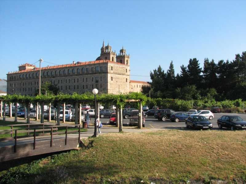 Apartamento Dactonium - Ribeira Sacra Монфорте-де-Лемос Экстерьер фото